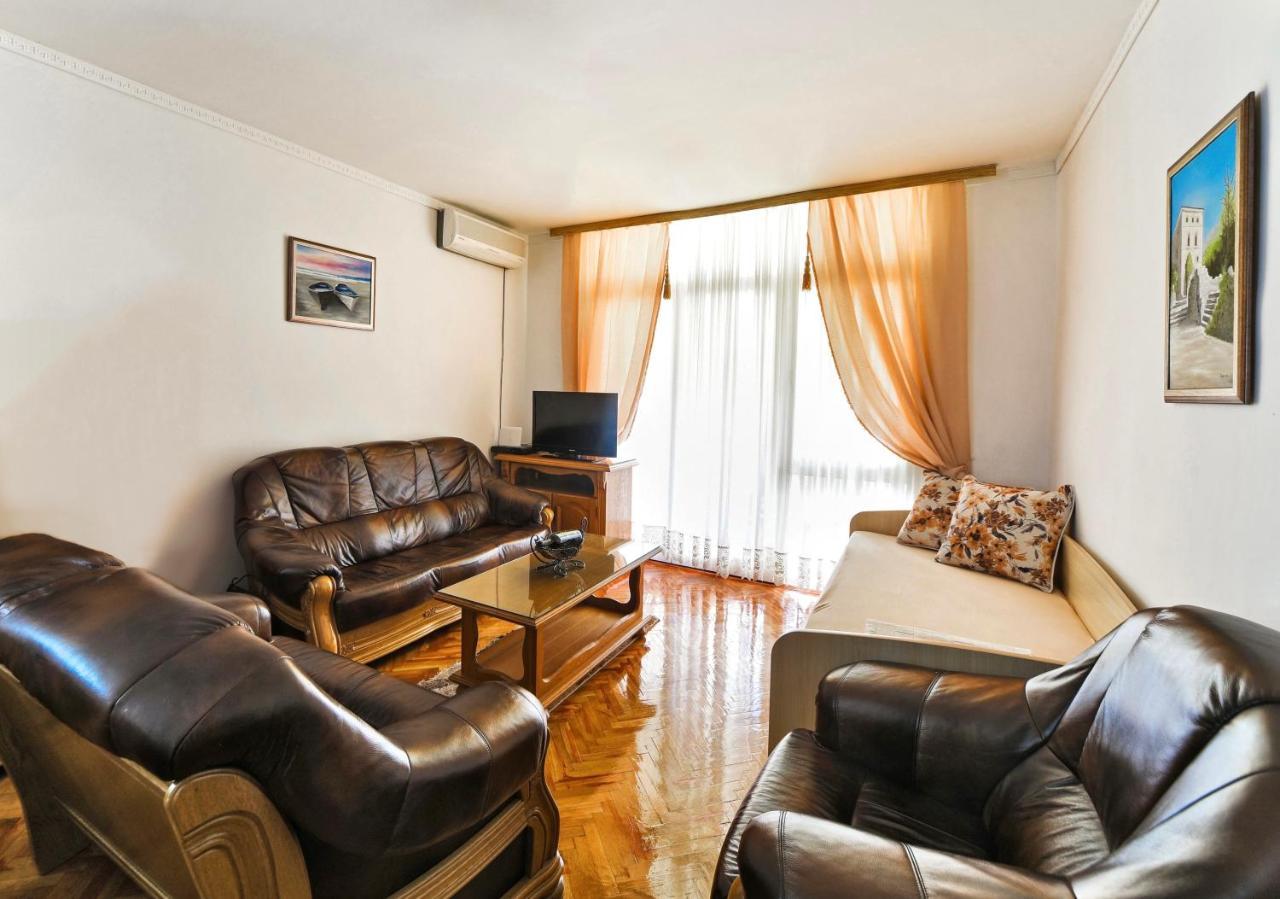 Apartment D-Moll Sutomore Dış mekan fotoğraf